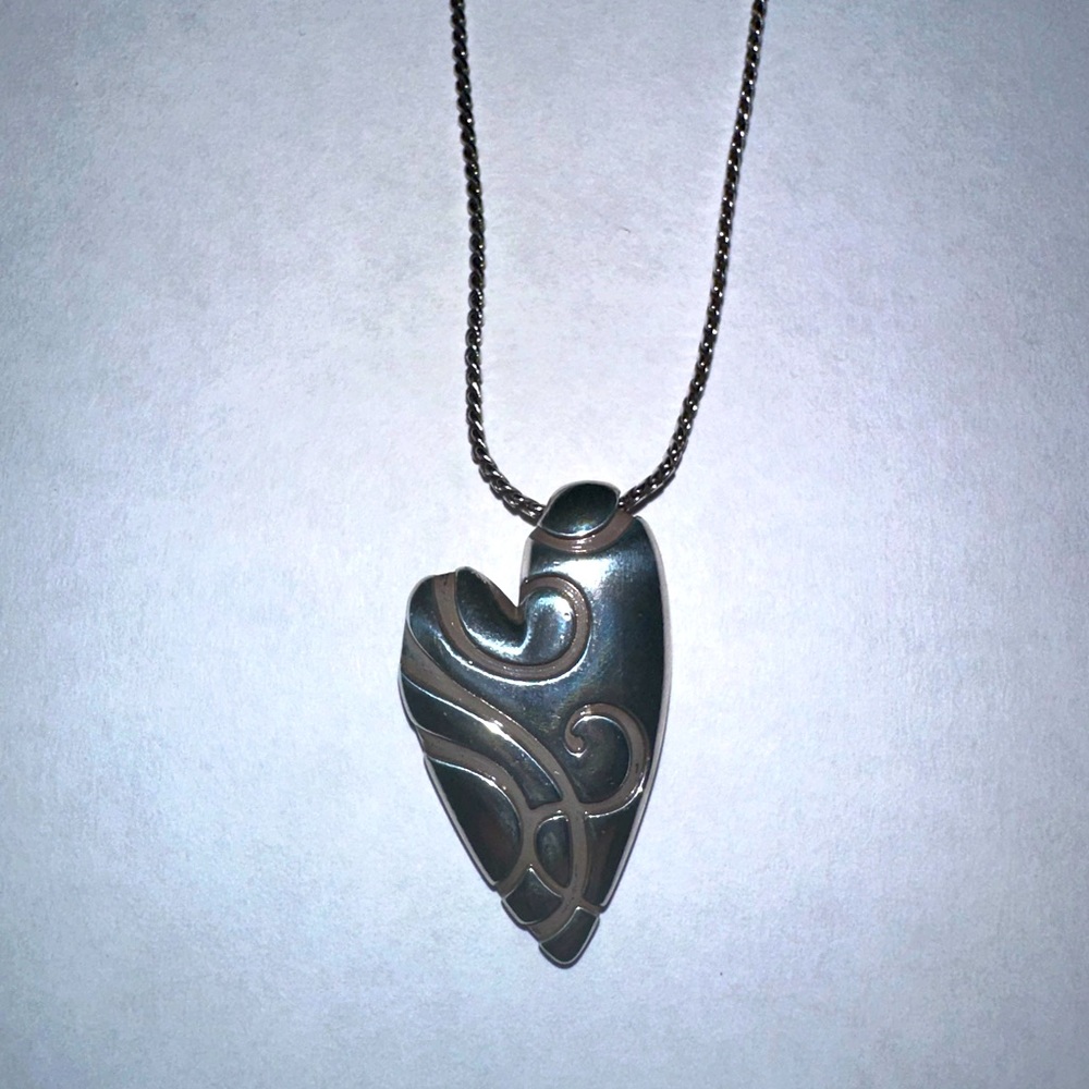 Brand new Brighton Give It A Swirl Heart Necklace